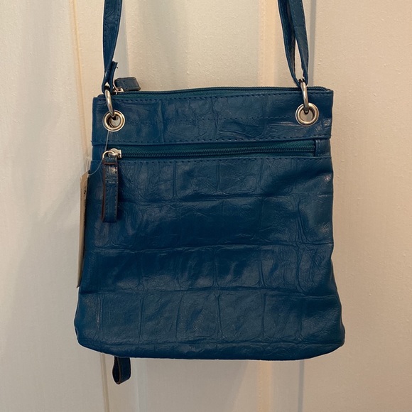 New Cross Body Bag by Nicole - Picture 6 of 6